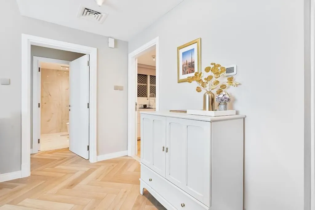 Urban Oasis 1Br In Armada With Cityscape Views ドバイ アパート